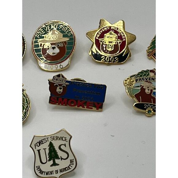 Lot of 11 Smokey The Bear Forrest Service Collectible Pins Collection Hat Pins - Picture 8 of 16